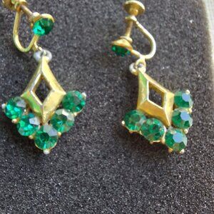 Earrings vintage  garnet stone